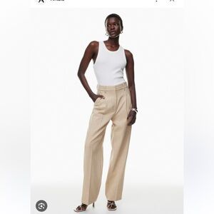 Aritzia Effortless Pant